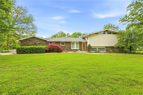 5740 E Catalpa St, Springfield, MO, 65809-2623 | Card Image