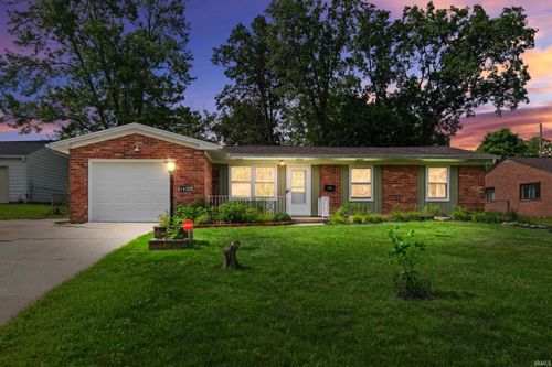 1430 Glenwood Ave, Fort Wayne, IN, 46805-2652 | Card Image