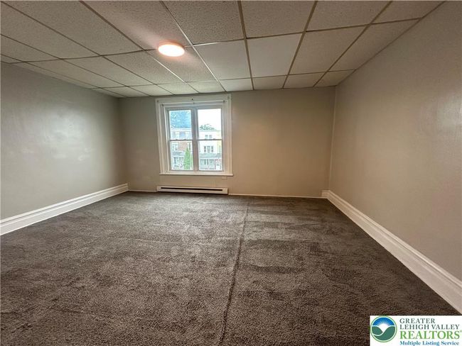 3 - 761 S 8 Th St, Condo with 2 bedrooms, 1 bathrooms and null parking in Allentown PA | Image 4