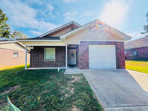 1205 N Olive Street, Benton, AR, 72019 | Card Image