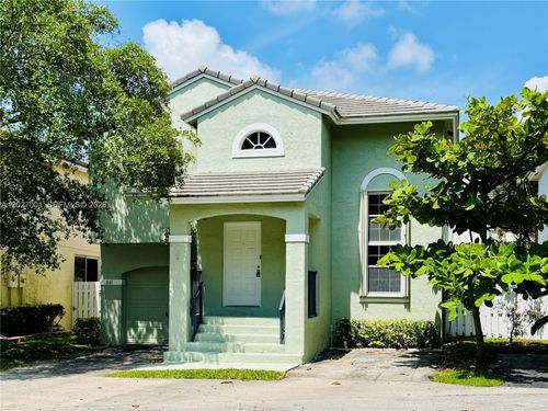 841 Nw 98th Ave, Plantation, FL, 33324-6129 | Card Image