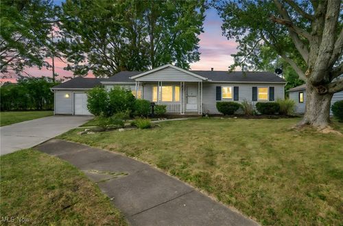 1931 Mark Dr, Lorain, OH, 44052-4213 | Card Image