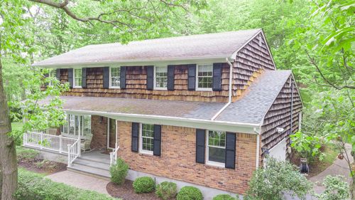 451 River Rd, Saint James, NY, 11780-4201 | Card Image