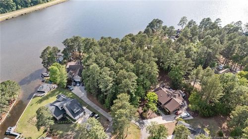 147 Port Tack, Sanford, NC, 27332-6684 | Card Image