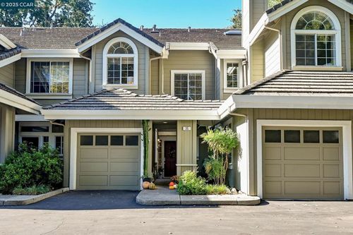 35 Danville Oak Pl, Danville, CA, 94526-2452 | Card Image