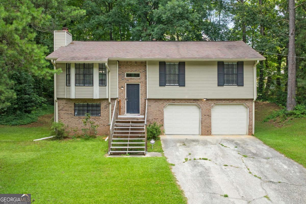 Residential in Lithonia