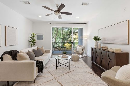 104-2002 Glen Allen St, Austin, TX, 78704-5185 | Card Image