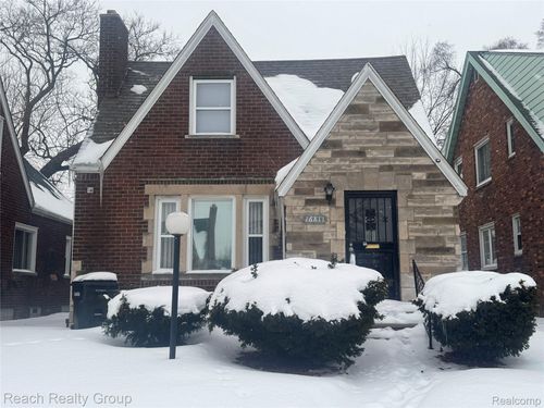 16811 Monte Vista St, Detroit, MI, 48221-2834 | Card Image
