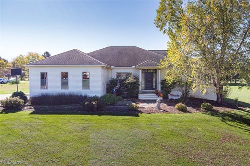 2460 Granger Rd, Medina, OH, 44256-6023 | Card Image