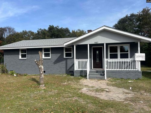 907 C St, Hartsville, SC, 29550-3166 | Card Image