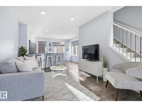 111-3305 Orchards Link Sw, Edmonton, AB, T6X2H1 | Card Image