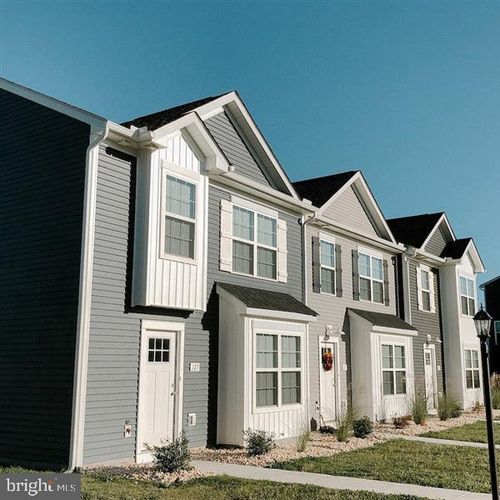 41-3655 Kortni Dr, DOVER, PA, 17315-4752 | Card Image