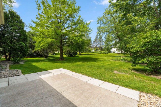 10715 Windsor Woods Blvd, House other with 4 bedrooms, 3 bathrooms and null parking in Fort Wayne IN | Image 7