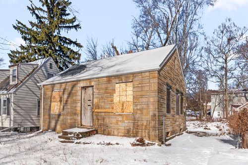 908 E 43rd Place, Gary, IN, 46409 | Card Image