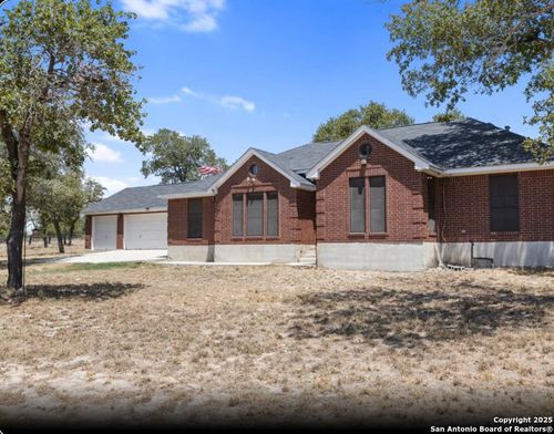133 County Road 7724, Natalia, TX, 78059-2046 | Card Image