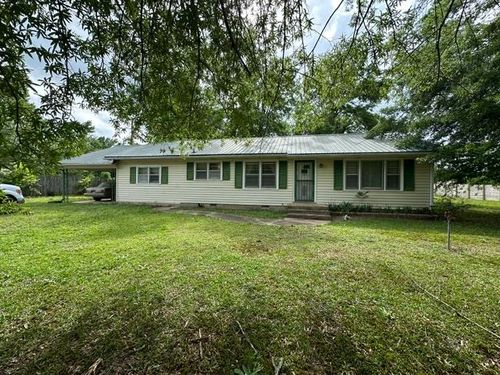 19405 Hwy 69 Hwy, Savannah, TN, 38372 | Card Image