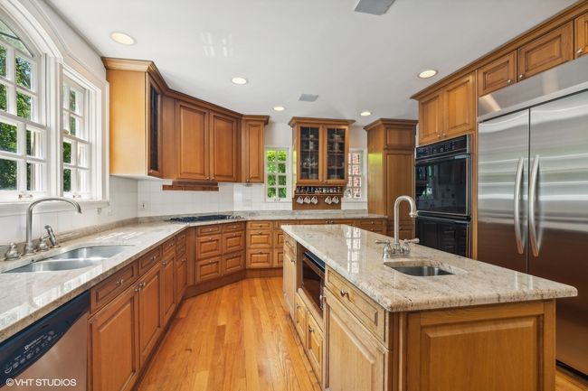 120 Abingdon Ave, House other with 6 bedrooms, 4 bathrooms and 2 parking in Kenilworth IL | Image 10
