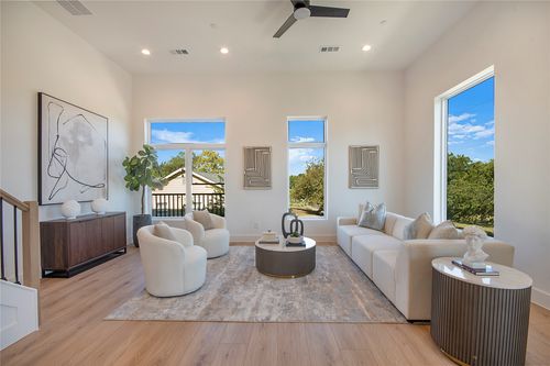 unit-106-2203 Hondo Ave, Dallas, TX, 75219-2440 | Card Image