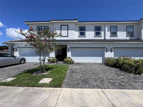 922 Centaury Dr, Kissimmee, FL, 34759-5424 | Card Image
