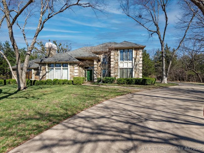 2407 Kyle Ct, House other with 3 bedrooms, 5 bathrooms and null parking in Bartlesville OK | Image 57