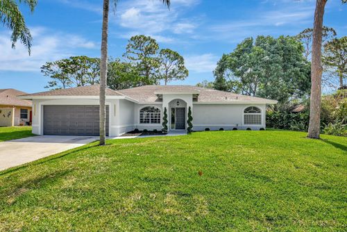 915 Sunflower Ave, Delray Beach, FL, 33445-1994 | Card Image