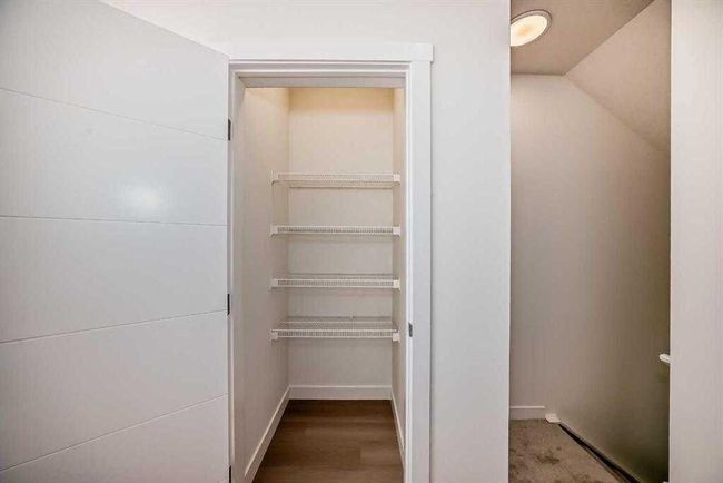 330 Sage Hill Cir Nw, Townhouse with 3 bedrooms, 2 bathrooms and 3 parking in Calgary AB | Image 44