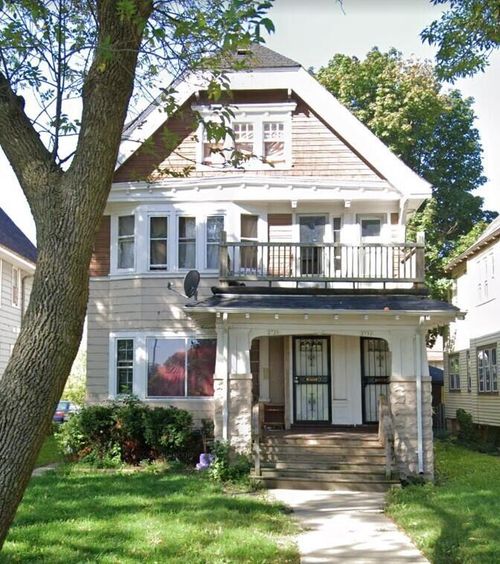 2729 N 36th Street, Milwaukee, WI, 53210 | Card Image