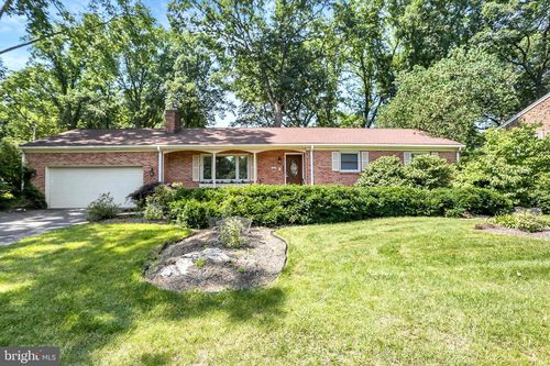26 Forest Dr, Mechanicsburg, PA, 17055-4705 | Card Image