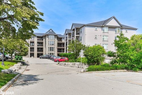 207-1421 Walkers Line, Burlington, ON, L7M4P4 | Card Image