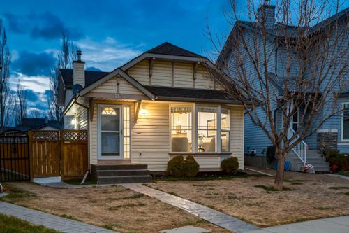 117 Cramond Cres Se, Calgary, AB, T3M1B8 | Card Image