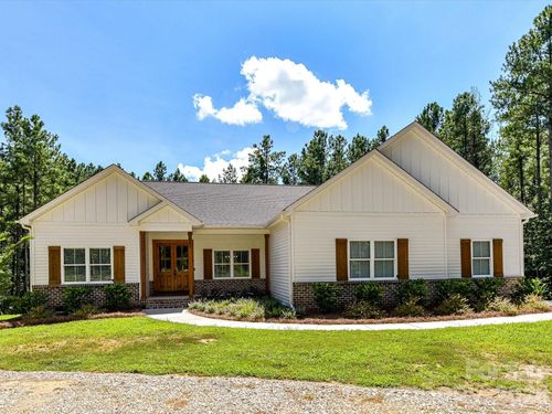 997 Skyland Dr, Mount Pleasant, NC, 28124-9354 | Card Image