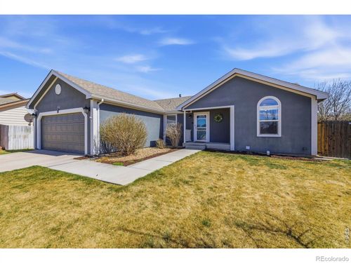331 S Maple Ave, Eaton, CO, 80615-8233 | Card Image