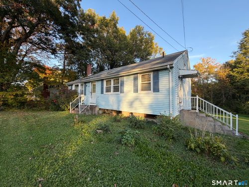 228 Tunxis Avenue, Bloomfield, CT, 06002 | Card Image