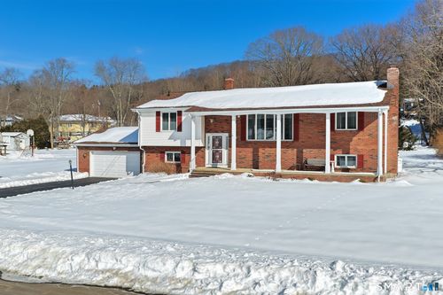 90 Rolling Ridge Rd, Hamden, CT, 06518-2622 | Card Image