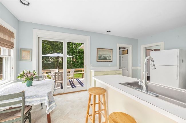 125 Sakonnet Point Rd, House other with 6 bedrooms, 3 bathrooms and 6 parking in Little Compton RI | Image 7
