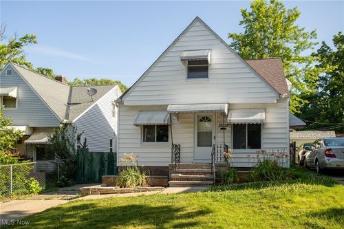 12028 Triskett Rd, Cleveland, OH, 44111-1757 | Card Image