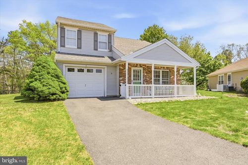 5 Elm Ct, BARNEGAT, NJ, 08005-3131 | Card Image