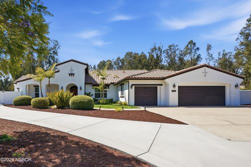 1390 Coloma Ln, Nipomo, CA, 93444-7805 | Card Image