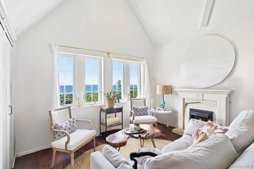 apt-421-236 Edgemere St, Montauk, NY, 11954-5514 | Card Image