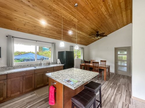 18-2045 Leialoha St, VOLCANO, HI, 96785 | Card Image