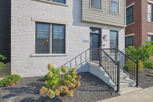 2916 Robertson Ave, Cincinnati, OH, 45209-1202 | Card Image