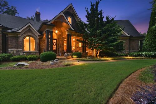 5038 Pointer Rdg, Flowery Branch, GA, 30542-3586 | Card Image