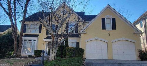 2323 Briarleigh Way, Dunwoody, GA, 30338-7005 | Card Image