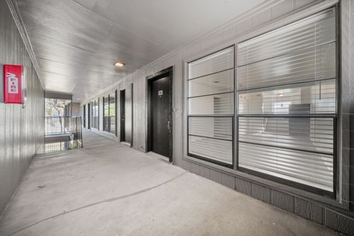 apt-204-320 E 4th St, Arlington, TX, 76010-7359 | Card Image