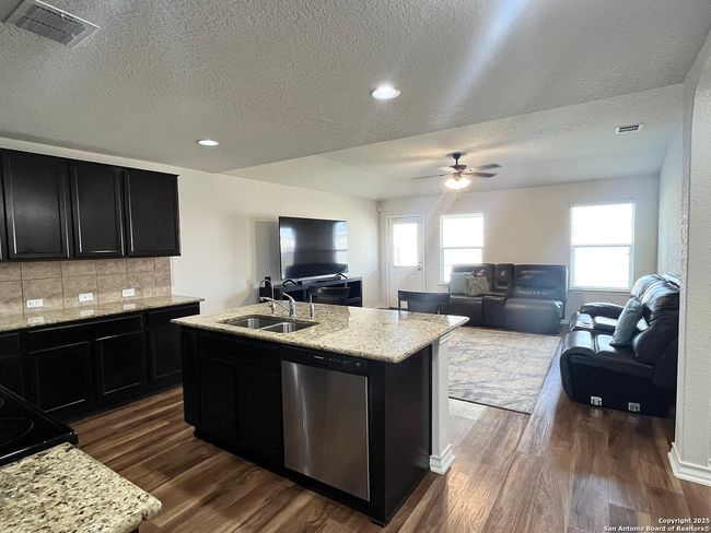 2807 Tengyc Bow, House other with 5 bedrooms, 3 bathrooms and null parking in San Antonio TX | Image 7