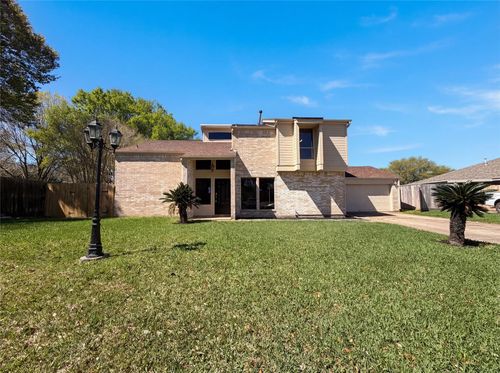 3817 Downing Cir, Deer Park, TX, 77536-8122 | Card Image