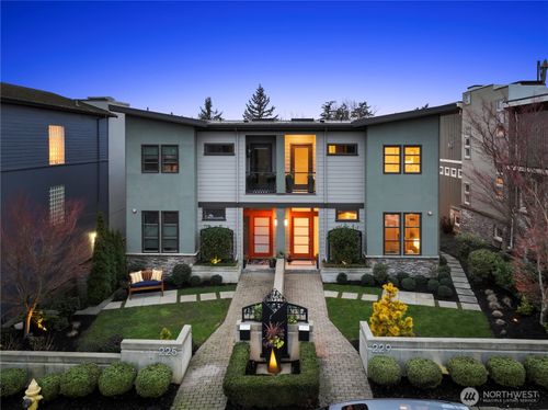 229 1st St, Kirkland, WA, 98033-6130 | Card Image