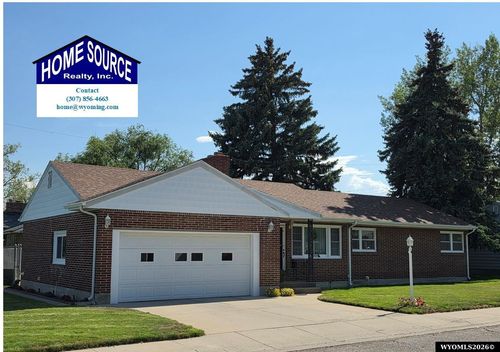 409 E Spruce St, Riverton, WY, 82501-2633 | Card Image