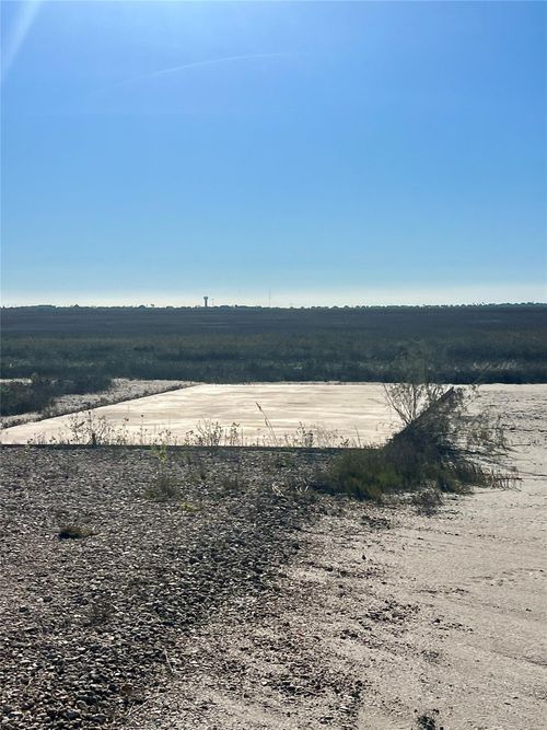 1263 N Tinkle Lane, Crystal Beach, TX, 77650 | Card Image