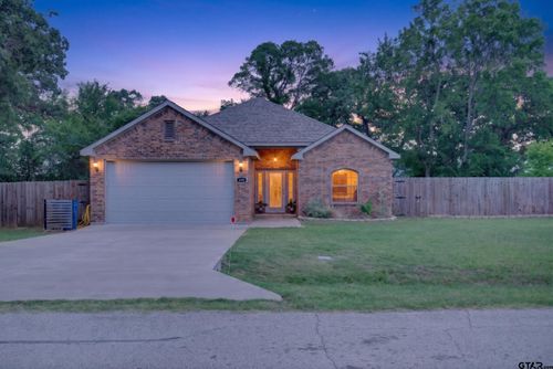 134 Towering Oaks, Tool, TX, 75143-9200 | Card Image